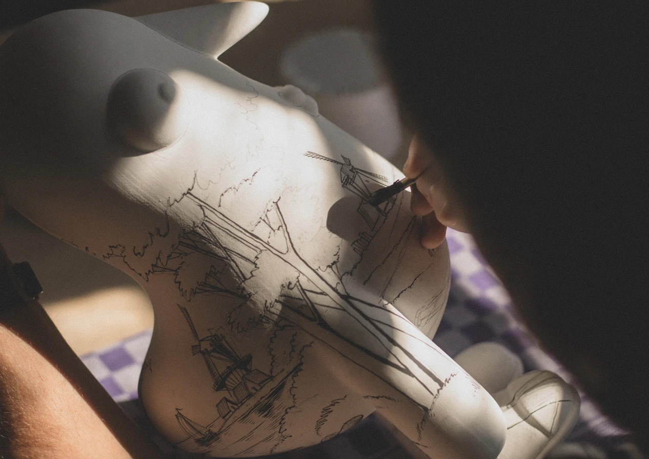 Royal Delft — closeup pattern